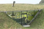 Eco-friendly subterranean home. Image via boutique-homes.com